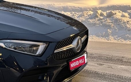 Mercedes-Benz CLS, 2019 год, 4 900 000 рублей, 10 фотография
