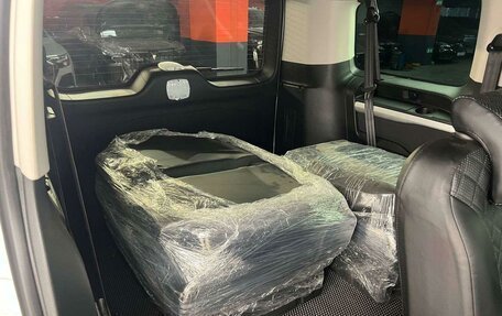 Opel Zafira Life I, 2023 год, 5 386 875 рублей, 16 фотография