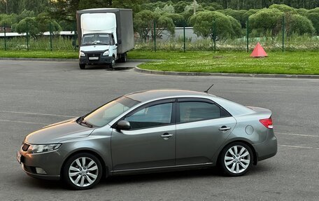 KIA Cerato III, 2011 год, 990 000 рублей, 2 фотография