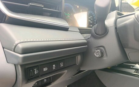 Toyota Camry, 2025 год, 4 770 000 рублей, 10 фотография