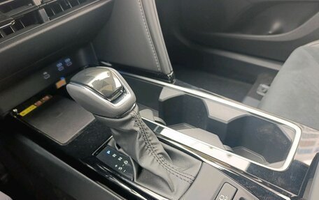 Toyota Camry, 2025 год, 4 770 000 рублей, 15 фотография