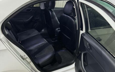 Skoda Rapid I, 2015 год, 880 000 рублей, 13 фотография