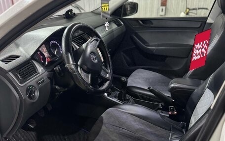 Skoda Rapid I, 2015 год, 880 000 рублей, 8 фотография