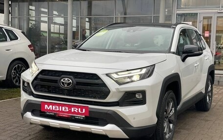 Toyota RAV4, 2025 год, 3 990 000 рублей, 2 фотография