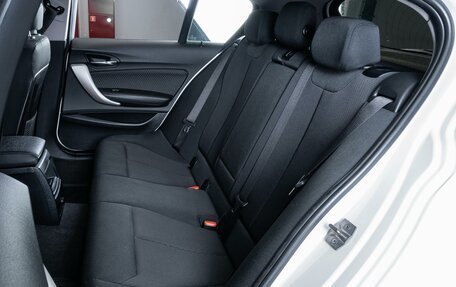 BMW 1 серия, 2018 год, 1 398 000 рублей, 6 фотография