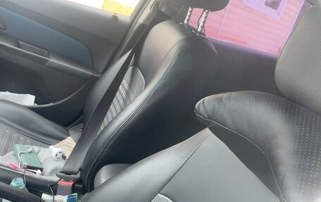 Chevrolet Cruze II, 2013 год, 850 000 рублей, 6 фотография