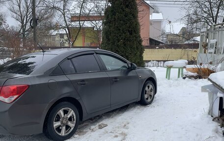 Chevrolet Cruze II, 2013 год, 850 000 рублей, 4 фотография