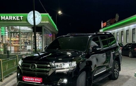 Toyota Land Cruiser 200, 2015 год, 5 900 000 рублей, 8 фотография