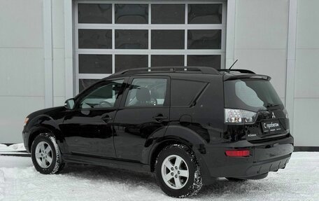 Mitsubishi Outlander III рестайлинг 3, 2011 год, 1 250 000 рублей, 3 фотография