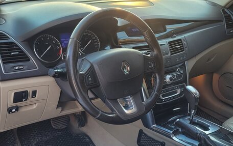 Renault Latitude I, 2010 год, 955 000 рублей, 8 фотография