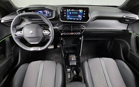 Peugeot 2008 II, 2023 год, 2 485 000 рублей, 5 фотография