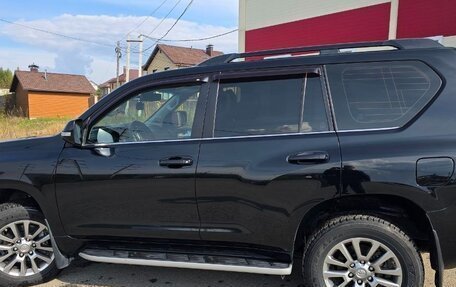 Toyota Land Cruiser Prado 150 рестайлинг 2, 2018 год, 5 950 000 рублей, 8 фотография