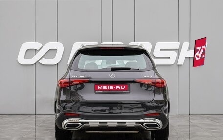 Mercedes-Benz GLC, 2023 год, 6 890 000 рублей, 4 фотография