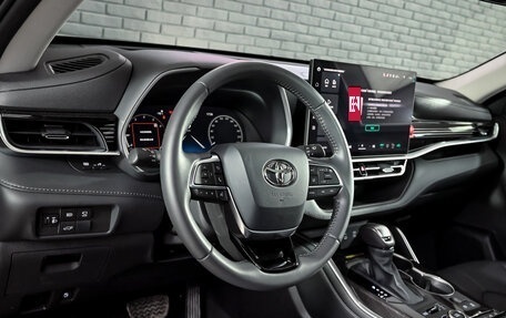 Toyota Highlander, 2025 год, 5 925 000 рублей, 12 фотография