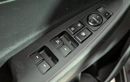 Hyundai Tucson III, 2018 год, 2 300 000 рублей, 13 фотография