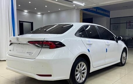 Toyota Corolla, 2021 год, 1 210 000 рублей, 4 фотография