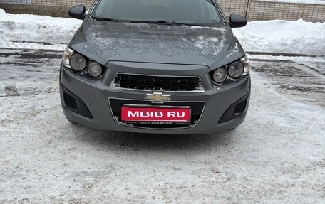 Chevrolet Aveo III, 2013 год, 550 000 рублей, 1 фотография