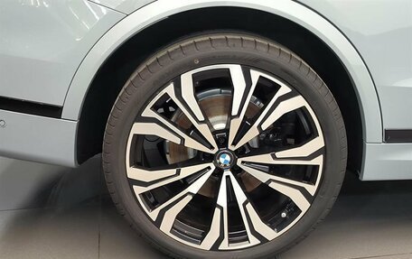 BMW X7, 2025 год, 19 000 000 рублей, 27 фотография