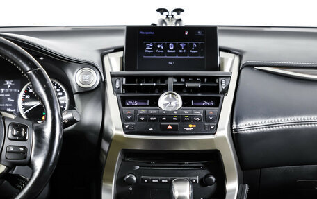 Lexus NX I, 2017 год, 2 847 000 рублей, 14 фотография