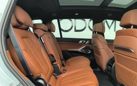 BMW X7, 2025 год, 19 000 000 рублей, 8 фотография