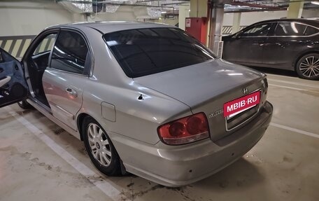 Hyundai Sonata IV рестайлинг, 2007 год, 1 000 000 рублей, 30 фотография