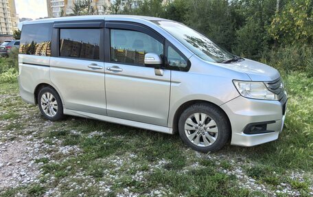 Honda Stepwgn IV, 2010 год, 1 500 000 рублей, 2 фотография