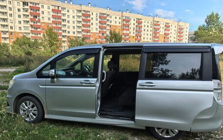 Honda Stepwgn IV, 2010 год, 1 500 000 рублей, 7 фотография