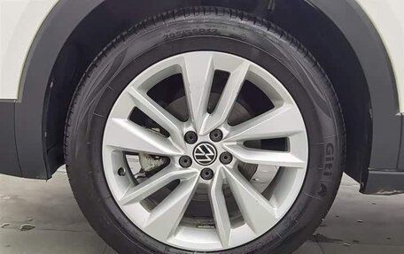 Volkswagen T-Cross I, 2021 год, 1 000 202 рублей, 8 фотография