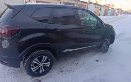 Renault Kaptur I рестайлинг, 2018 год, 1 350 000 рублей, 9 фотография