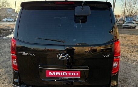 Hyundai Grand Starex Grand Starex I рестайлинг 2, 2019 год, 2 800 000 рублей, 4 фотография