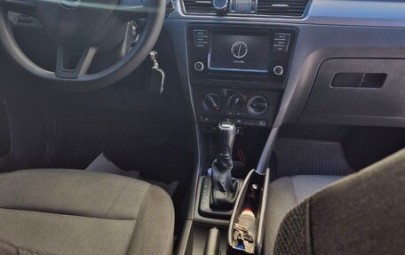 Skoda Rapid I, 2019 год, 1 150 000 рублей, 6 фотография