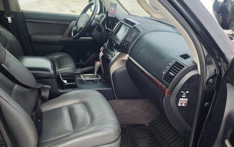 Toyota Land Cruiser 200, 2008 год, 2 299 999 рублей, 16 фотография