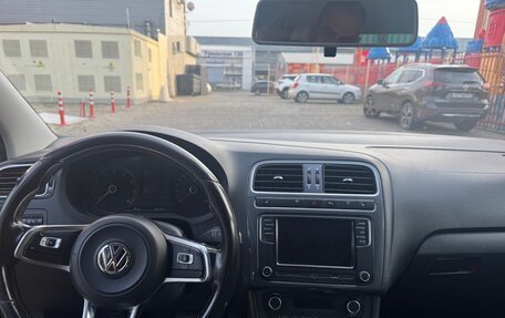 Volkswagen Polo VI (EU Market), 2018 год, 920 000 рублей, 1 фотография