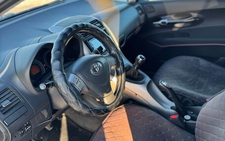 Toyota Auris II, 2007 год, 615 000 рублей, 14 фотография