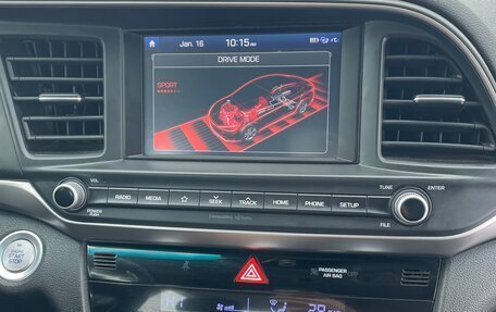 Hyundai Elantra VI рестайлинг, 2018 год, 1 600 000 рублей, 16 фотография