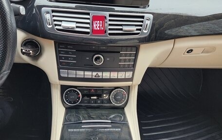 Mercedes-Benz CLS, 2015 год, 3 990 000 рублей, 14 фотография