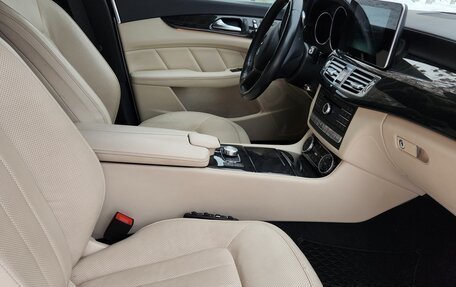 Mercedes-Benz CLS, 2015 год, 3 990 000 рублей, 25 фотография