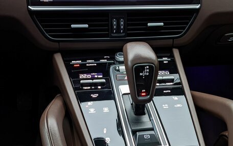 Porsche Cayenne III, 2021 год, 10 700 000 рублей, 20 фотография