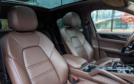 Porsche Cayenne III, 2021 год, 10 700 000 рублей, 11 фотография