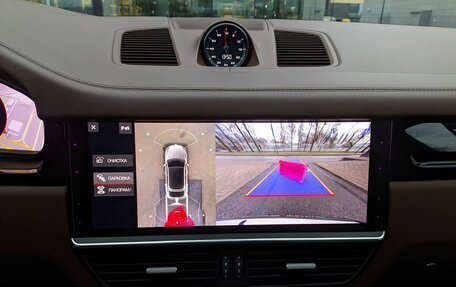 Porsche Cayenne III, 2021 год, 10 700 000 рублей, 16 фотография