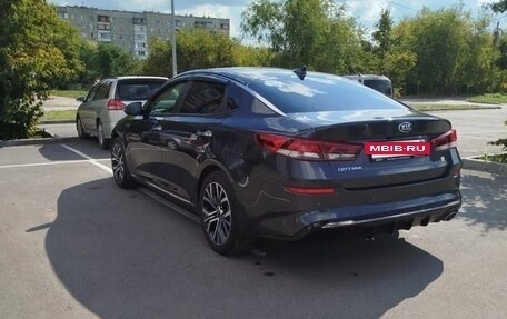 KIA Optima IV, 2019 год, 2 300 000 рублей, 5 фотография