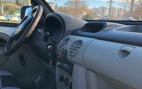 Renault Kangoo II рестайлинг, 2008 год, 460 000 рублей, 17 фотография