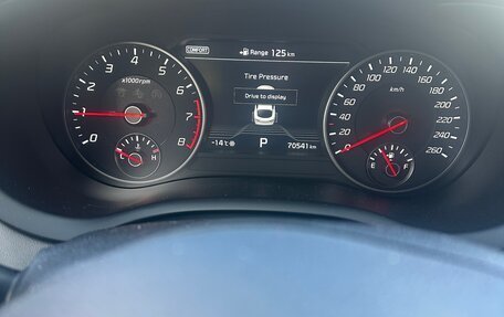 KIA Stinger I, 2019 год, 2 400 000 рублей, 6 фотография