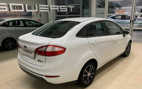 Ford Fiesta, 2016 год, 880 000 рублей, 4 фотография