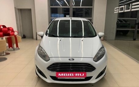 Ford Fiesta, 2016 год, 880 000 рублей, 2 фотография
