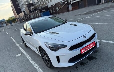 KIA Stinger I, 2021 год, 3 750 000 рублей, 1 фотография
