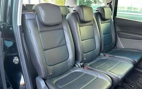 Volkswagen Sharan II, 2019 год, 1 180 002 рублей, 32 фотография