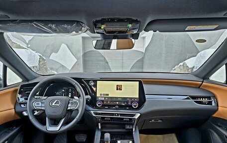 Lexus RX IV рестайлинг, 2025 год, 7 450 000 рублей, 11 фотография