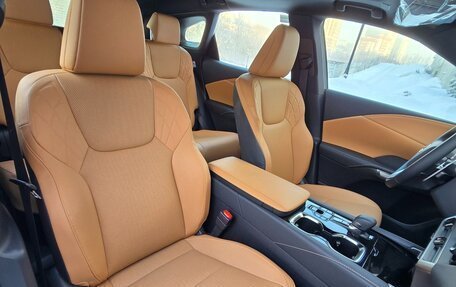 Lexus RX IV рестайлинг, 2025 год, 7 450 000 рублей, 15 фотография