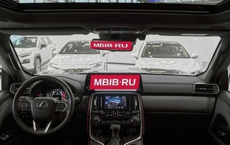 Lexus LX, 2025 год, 19 800 000 рублей, 17 фотография